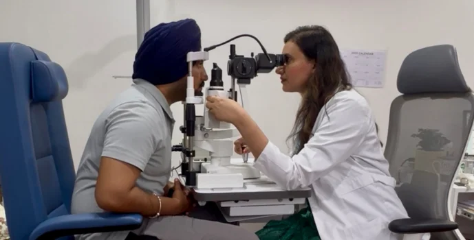 best eye specialist in chandigarh